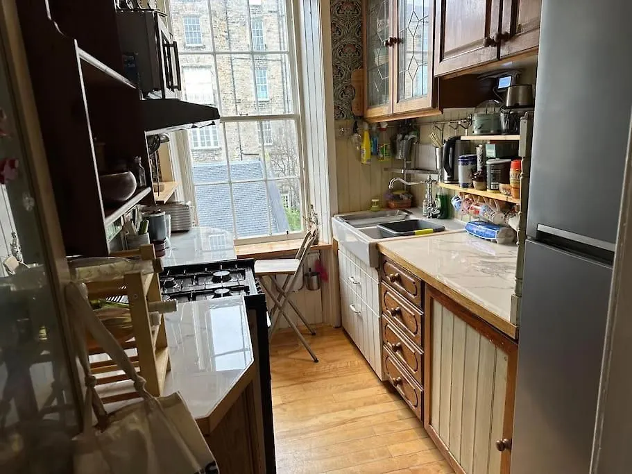 Very Central 2 Bedroom Flat In World Heritage Site Edinburgh 0*,  United Kingdom