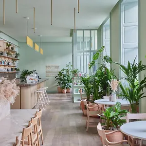 Eden Locke Hotell